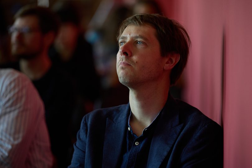 INET by Ian Wallman 02933