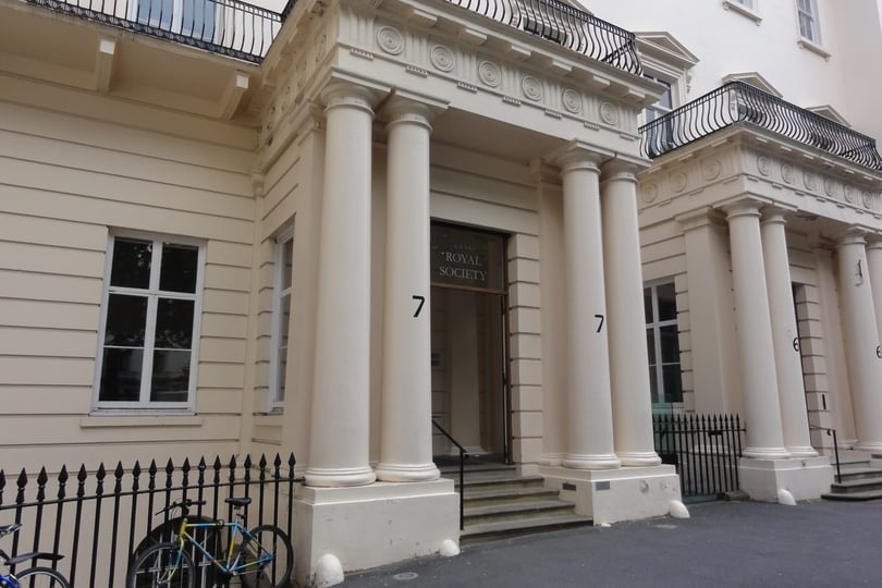 Royal_Society_entrance