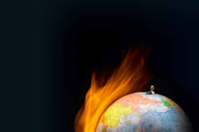 Globe_on_fire