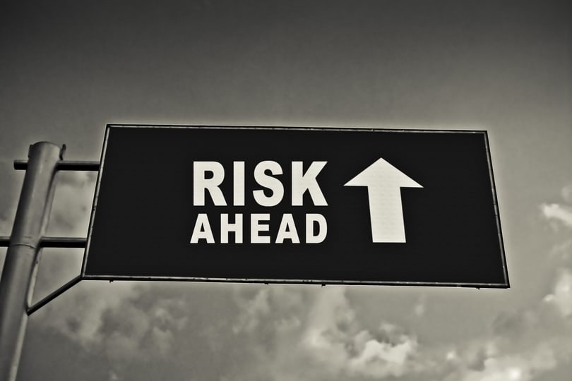 I Stock_yogesh_more_Risk