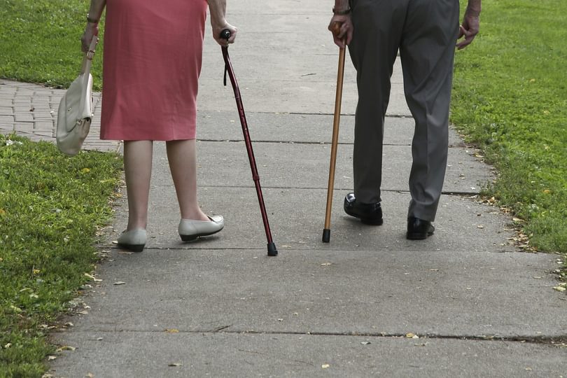 Oldpeople-canes